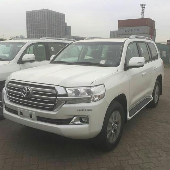 17款丰田酷路泽5700 进口陆巡优惠随行