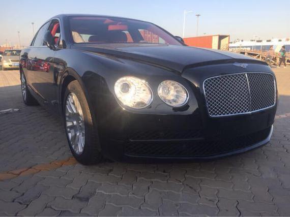 2017款宾利飞驰4.0天津价格优惠可分期