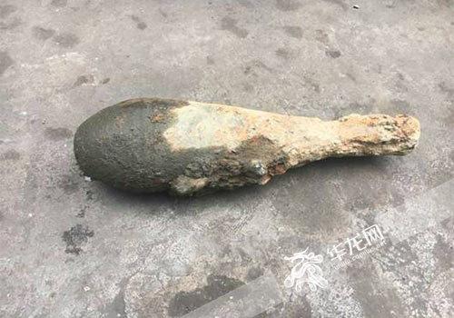 鲜大爷捡到的炮弹