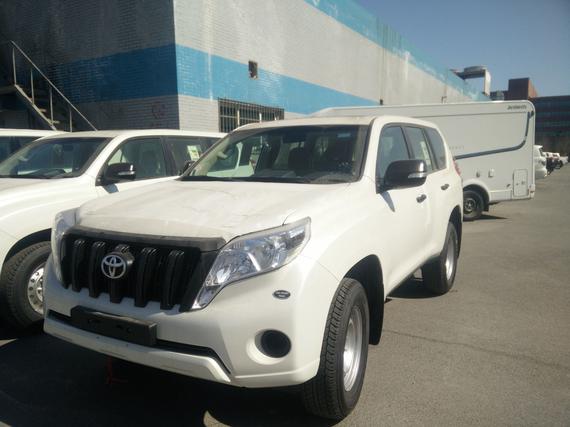 2017中东版丰田霸道2700 现车大促销