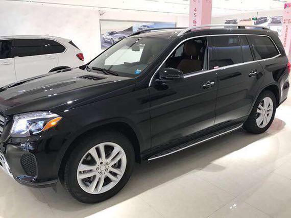 奔驰GLS450全国分期付 强势上市惠享