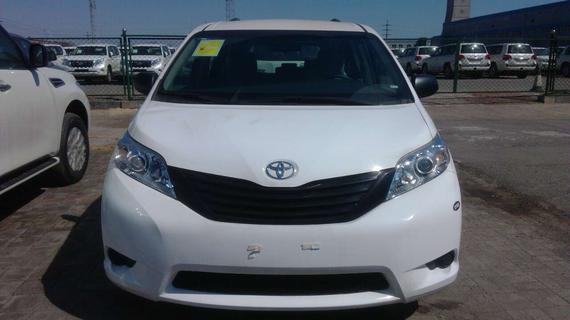 丰田塞纳XLE版  舒适商务低价购