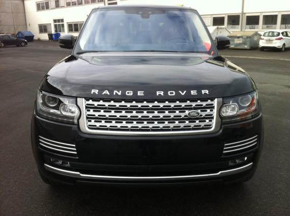 路虎揽胜行政创世 17款柴油版 贵族绅士