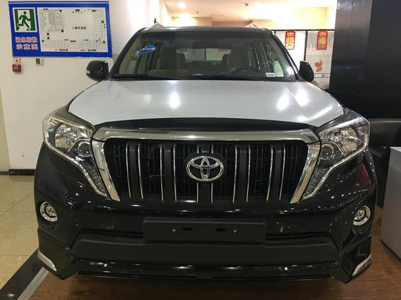 2017款丰田霸道4000冲凉一夏冰点降价