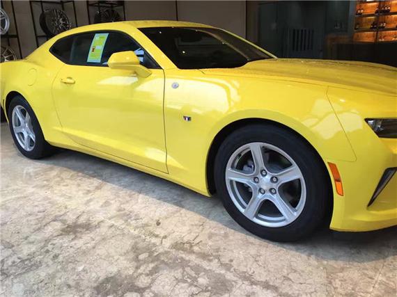 雪佛兰大黄蜂2.0  科迈罗现车到店