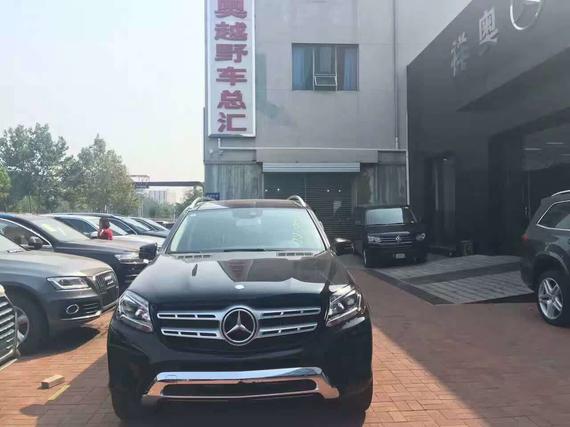 2017款奔驰GLS450强劲动力尊贵风范