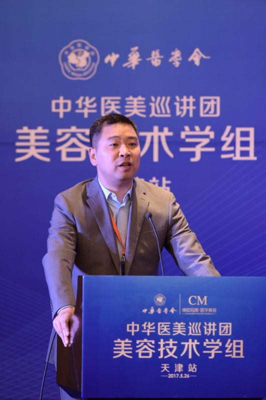 坤如玛丽集团执行总裁黄宏刚先生