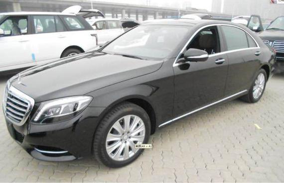 17款奔驰S400 港口现车最低价甩卖