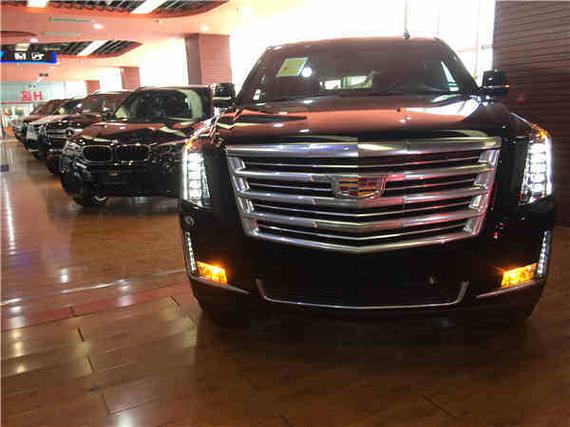 2018款凯迪拉克凯雷德加长版君临天下