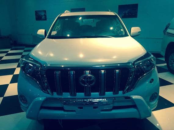 丰田霸道2700强劲港口特惠 个性突出