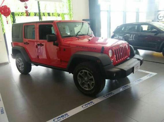 吉普牧马人四门版自贸区现车优惠行情