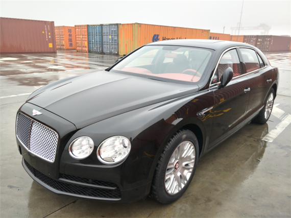 17款宾利飞驰豪华轿跑 冲量给力畅销