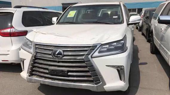 17款雷克萨斯LX570中东版 冲量热销