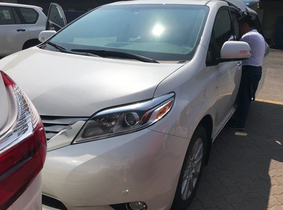 2017款丰田塞纳商务最新报价天津多少钱