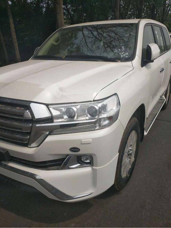 17款丰田酷路泽4600 独特魅力钜惠让利