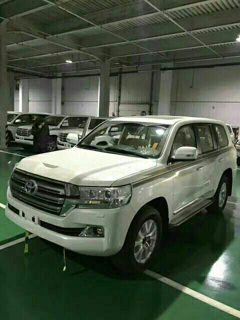 17款丰田酷路泽4000 高端现车越野