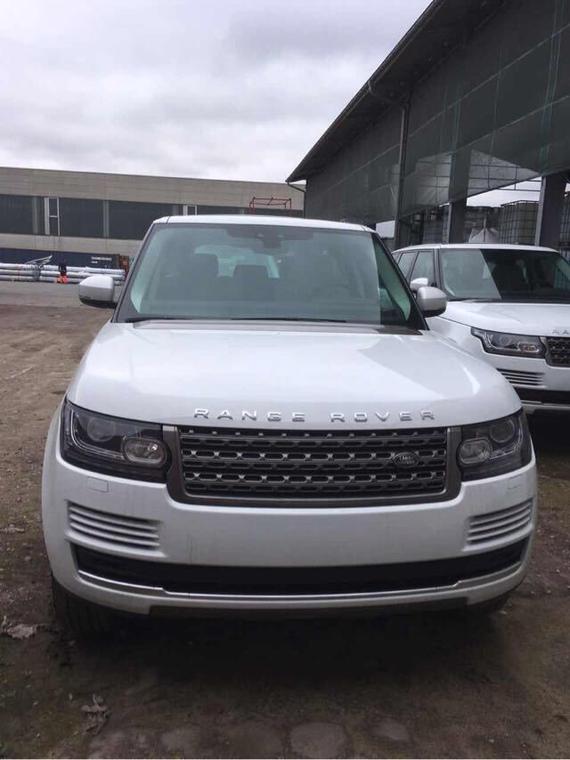 路虎揽胜行政版再掀狂欢价 首选低价