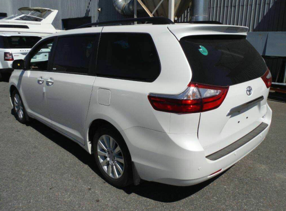 17款丰田塞纳LTD顶配 高品质实惠价格