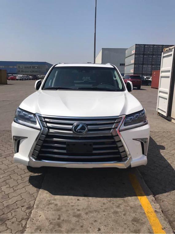 17款雷克萨斯LX570 商务行情奢华霸气
