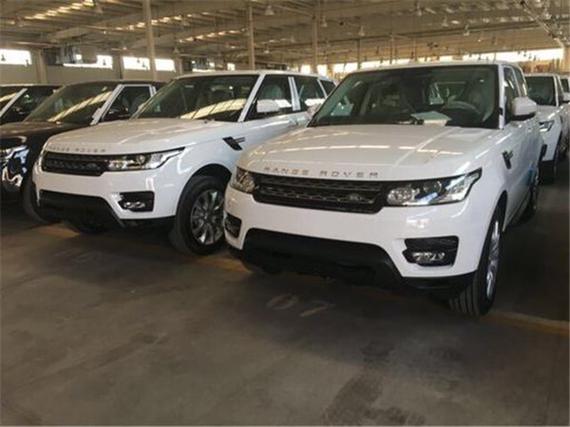 路虎揽胜运动版2017款天津港口劲爆来袭