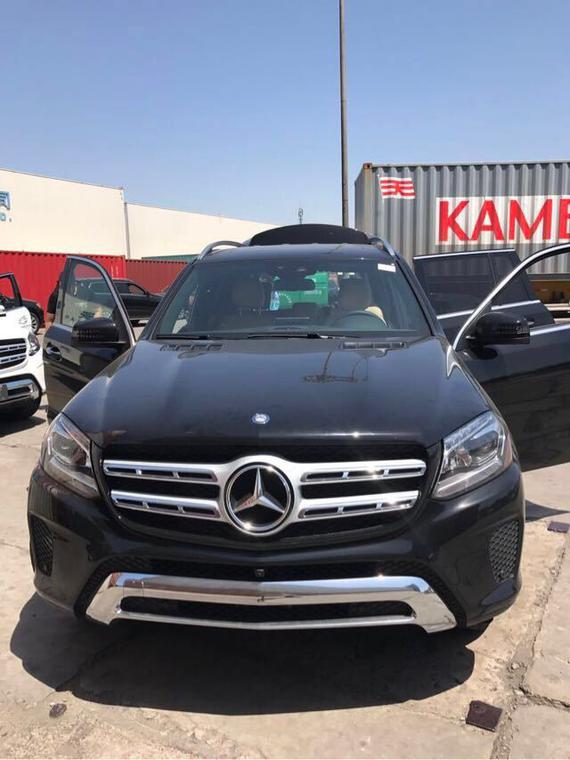 2017款奔驰gls450现车强势钜惠回归