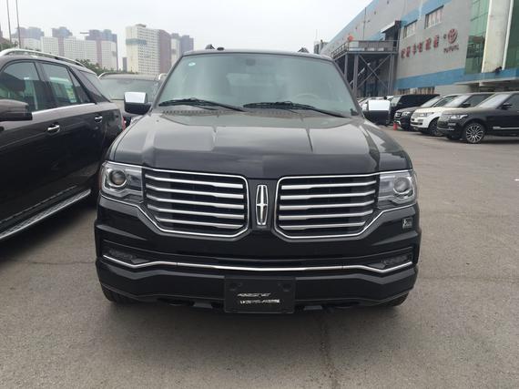 17款林肯领航员3.5T四驱全尺寸豪华SUV