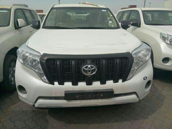 17款丰田霸道2700优惠大酬宾特价34.8万