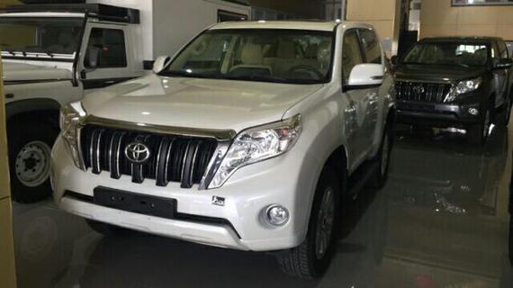 17款丰田霸道2700强势来袭裸价带回家