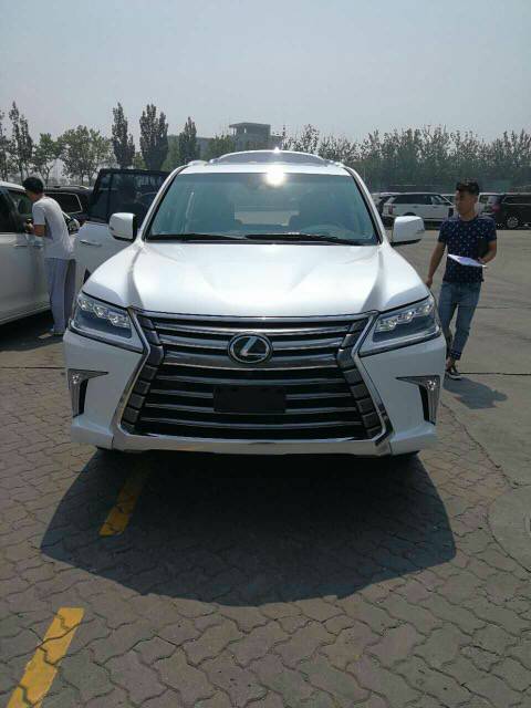 2017款雷克萨斯LX570 最新优惠行情