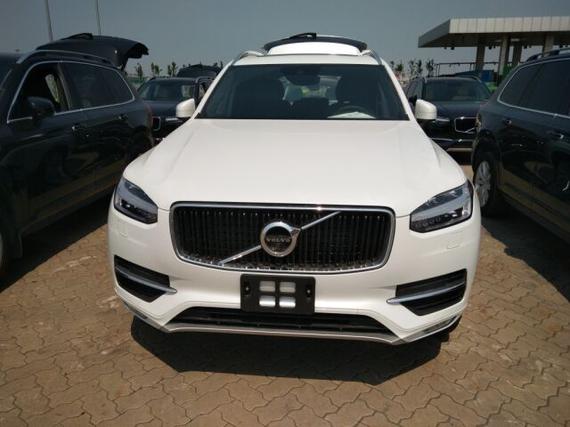 2017款沃尔沃加版XC90现车高调降价