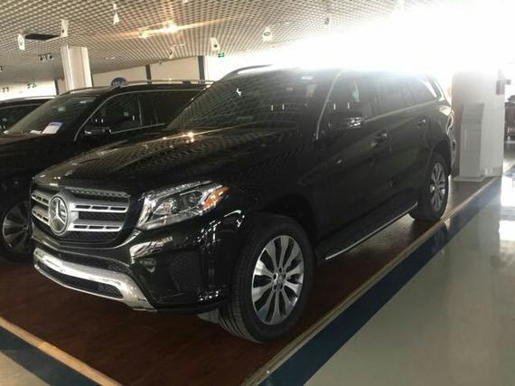 2017款奔驰GLS450 激情越野现车最低价