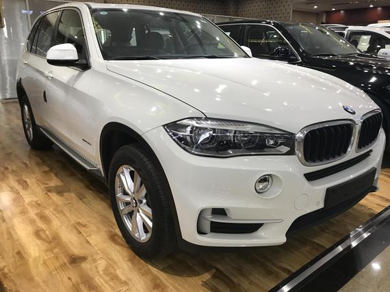 2017款宝马X5 八一超低价酬宾商检齐全