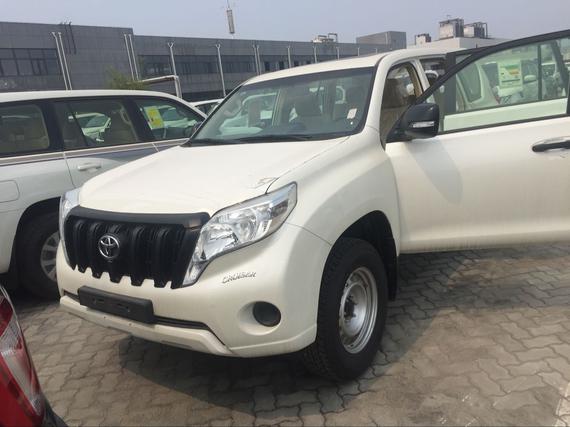 17款丰田普拉多2700 报价钜惠霸气来袭