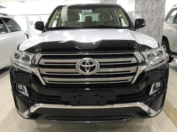 2017款丰田酷路泽4000 现车新典范