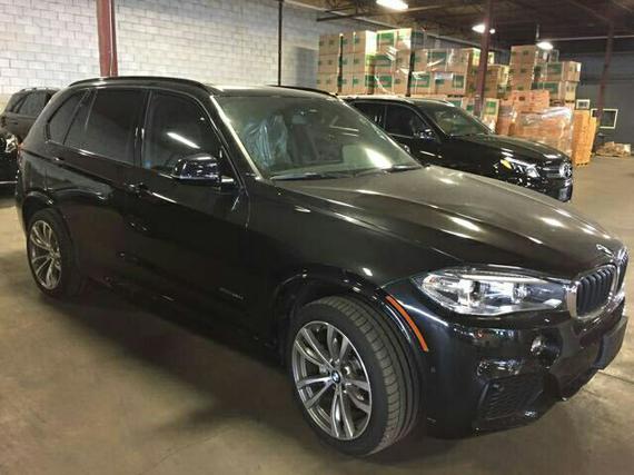 2017款宝马X5购车便利  低价大量现车