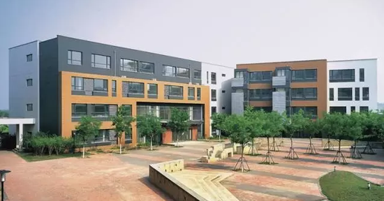 北大附中东丽湖学校高中部 预计2018年一季度