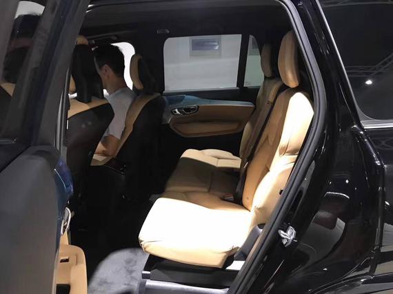 购车咨询热线：15900213250谭成(同微信)