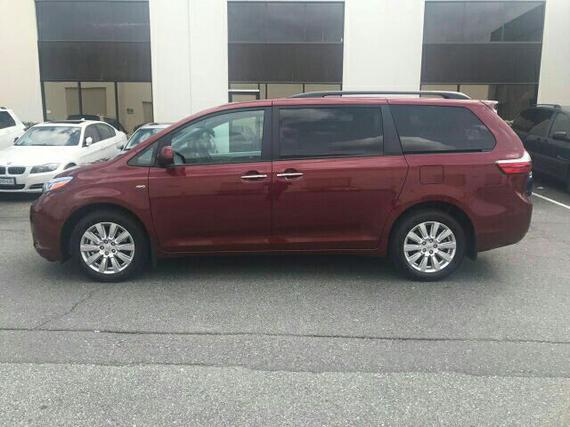 丰田塞纳抢手行情强势降 精品性能完善