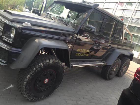 2017款奔驰G63 6x6强悍本色出众价位