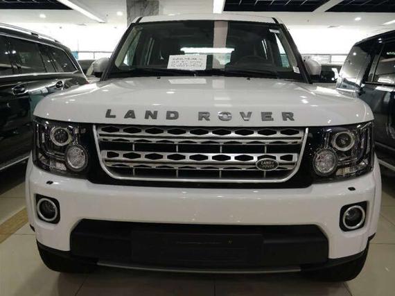 2017款路虎发现四现车特惠 售价直降