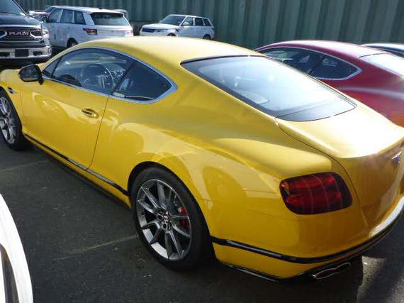 跑车都是两门四座吗 qgeT-fyitpmh2202553.jpg