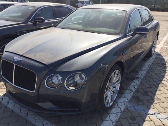 17款宾利飞驰V8S热销全国 宾利抄底巨献