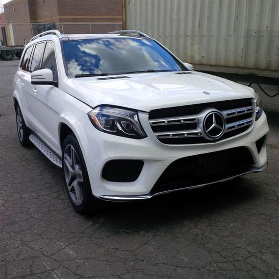 17款加版奔驰GLS450 店内超值购