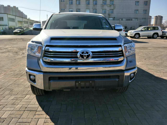 17款丰田坦途舒适最新现车 诚信商家