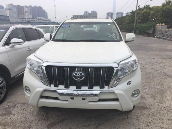 17款丰田霸道4000 约惠金秋当天开票