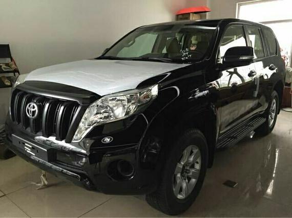 17款底挂丰田霸道2700 TX风范顶级越野