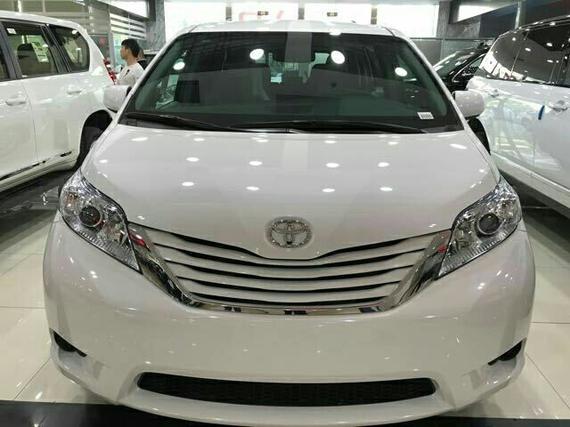 丰田塞纳经典之作 惊喜底价配置丰富