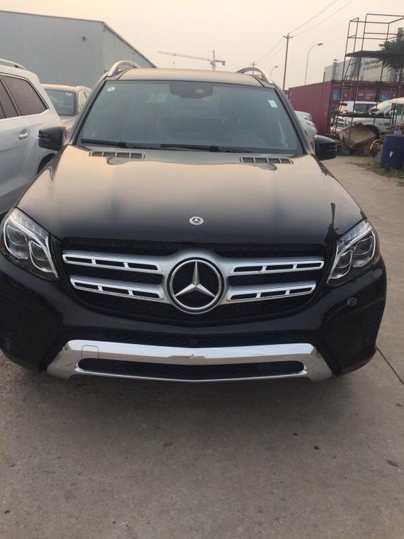 奔驰GLS450限时秒杀 零首付提车裸利惠