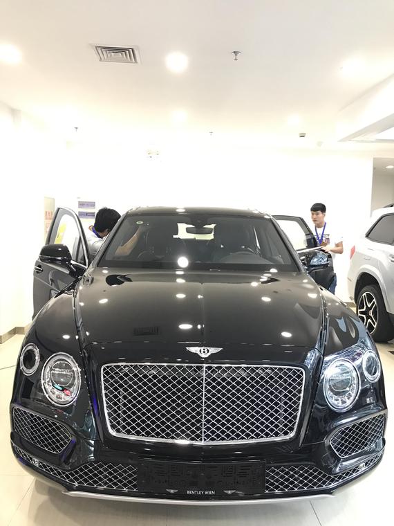2017款宾利慕尚 精品现车疯抢中