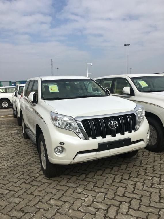 17款丰田霸道2700 爆惠大促销低价提车